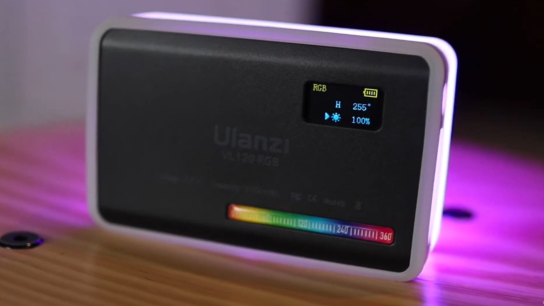 Ulanzi Light VL120 RGB Pocket Light - Perfect affordable tool for content creating.